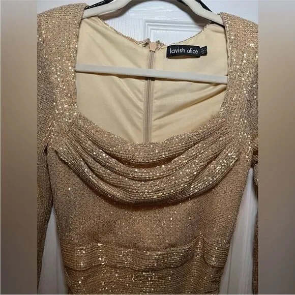 Lavish Alice NWT Gold Ruched Sequin Long Sleeve Mini Dress Size 4 - Picture 3 of 8